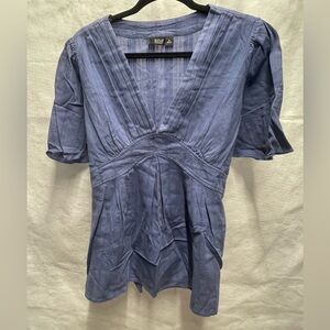 A.N.A. short sleeved v-neck blouse